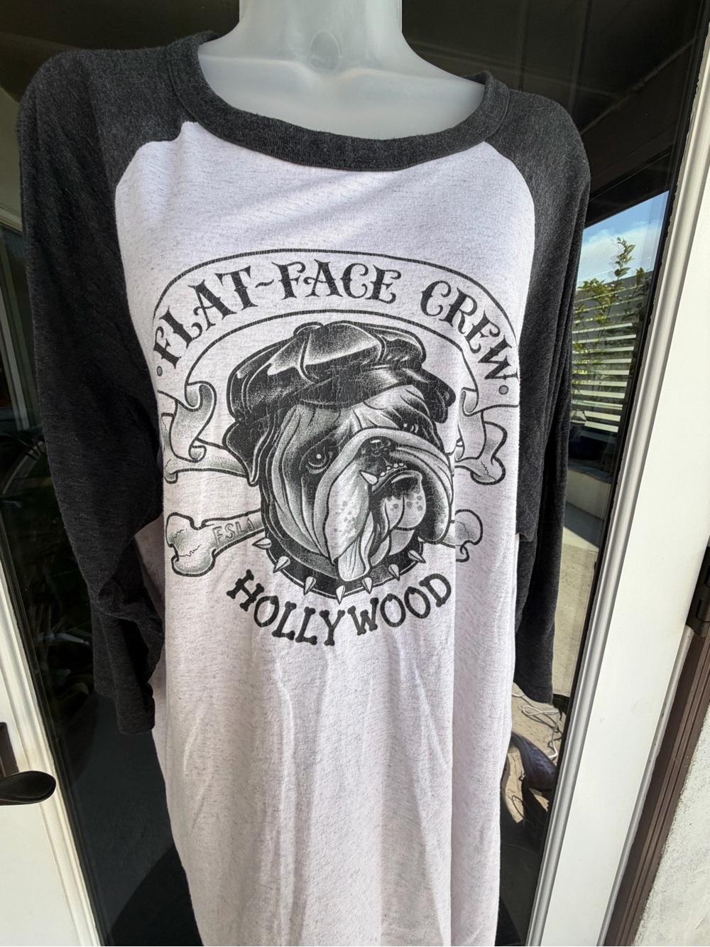 Flat-Face Crew Hollywood Graphic Raglan Tee - Black & White